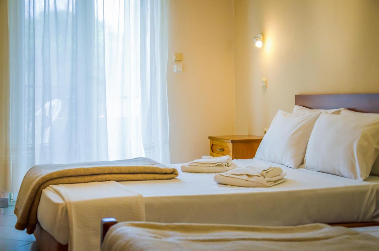 Filippos Hotel Skala Rachoni  Екстер'єр фото